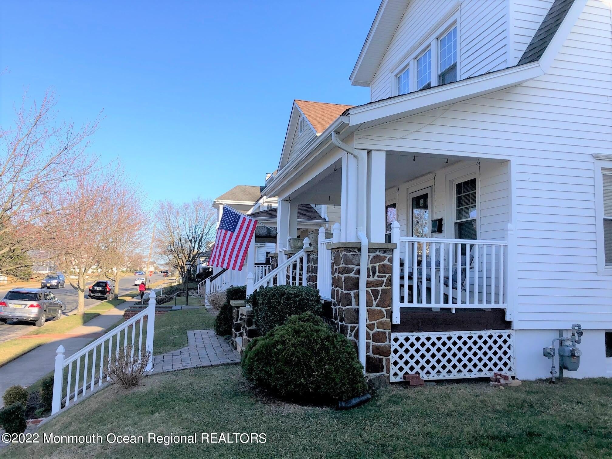 329 Washington Avenue – photo 2