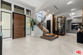17401 Rancho Street – photo 3