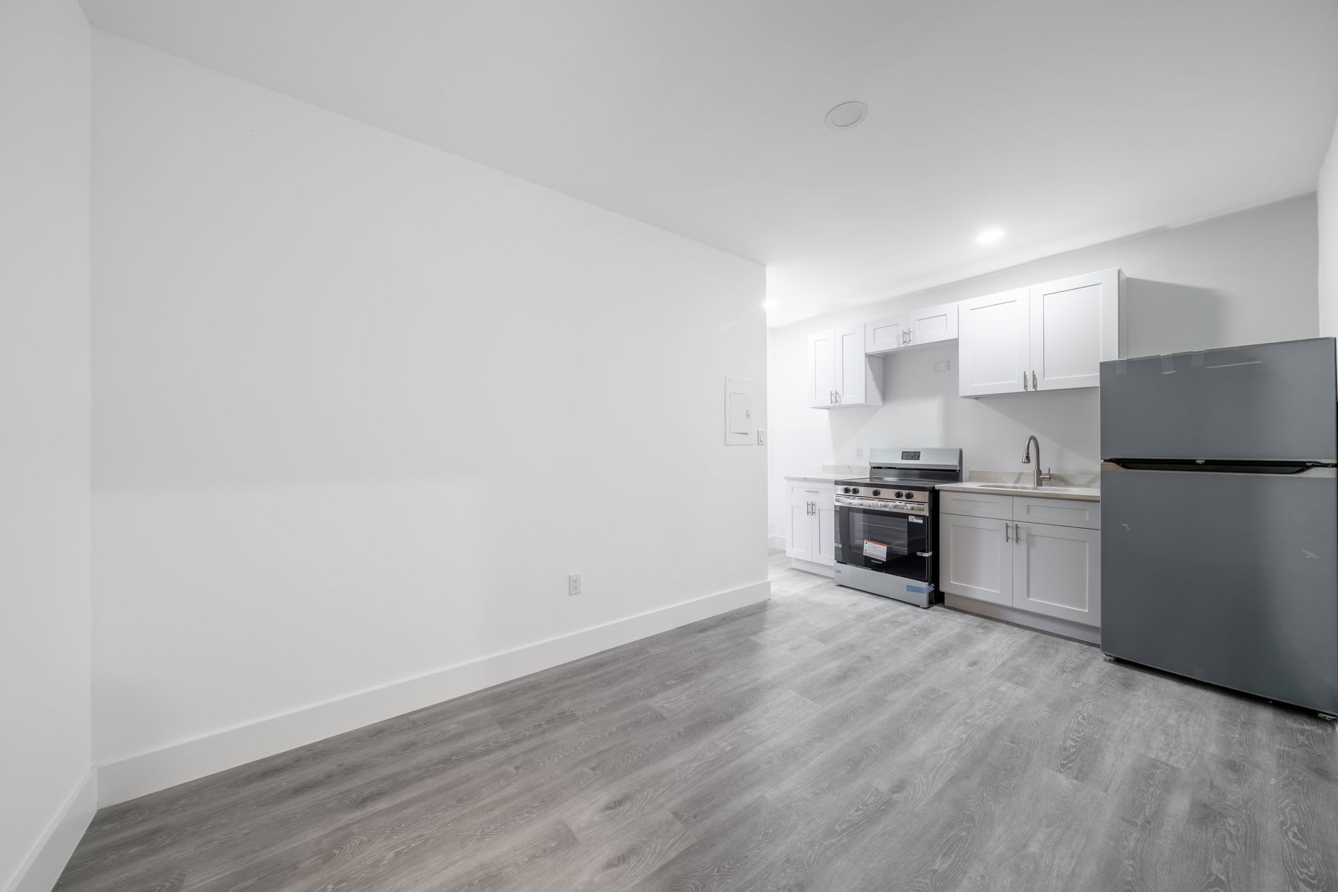 1003 SW 15th Ave – photo 1
