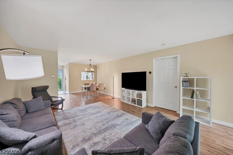 115 Wycombe Pl – photo 5