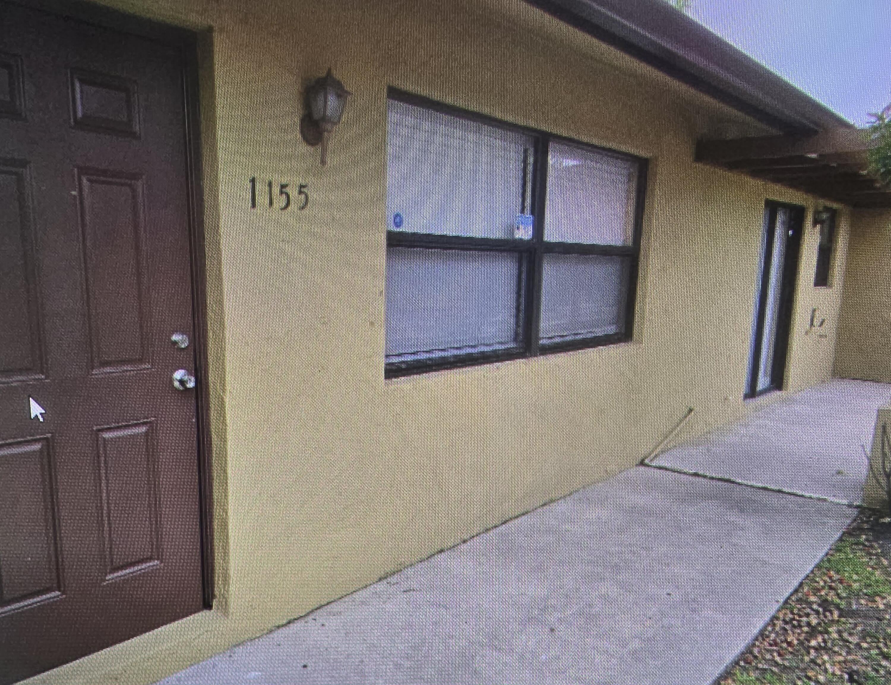 1155 White Pine – photo 3