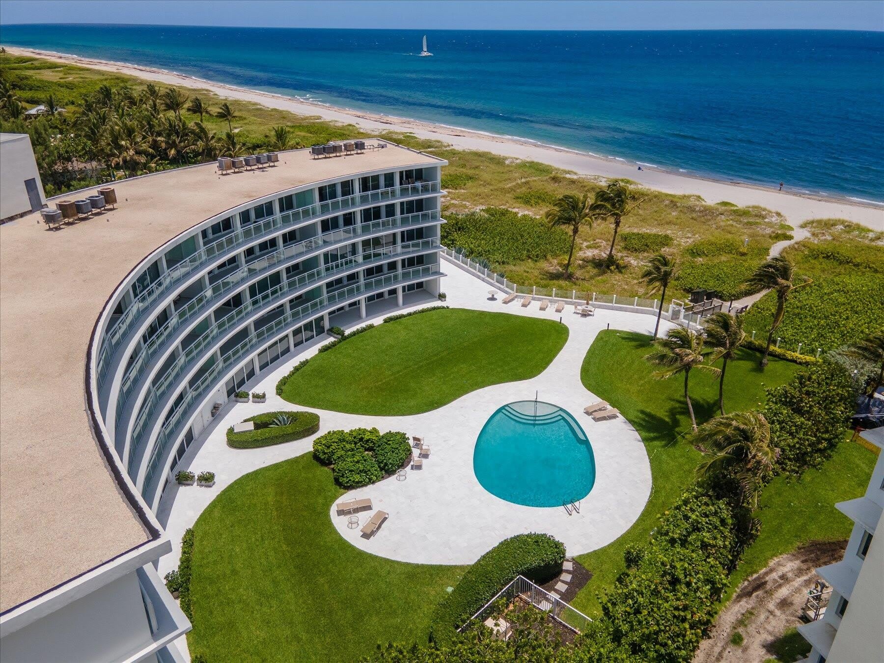 1213 S Ocean Boulevard – photo 1