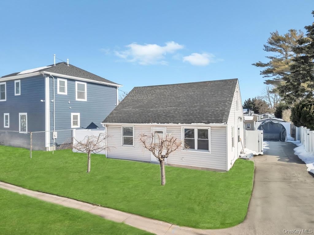 1333 5th Avenue – photo 4