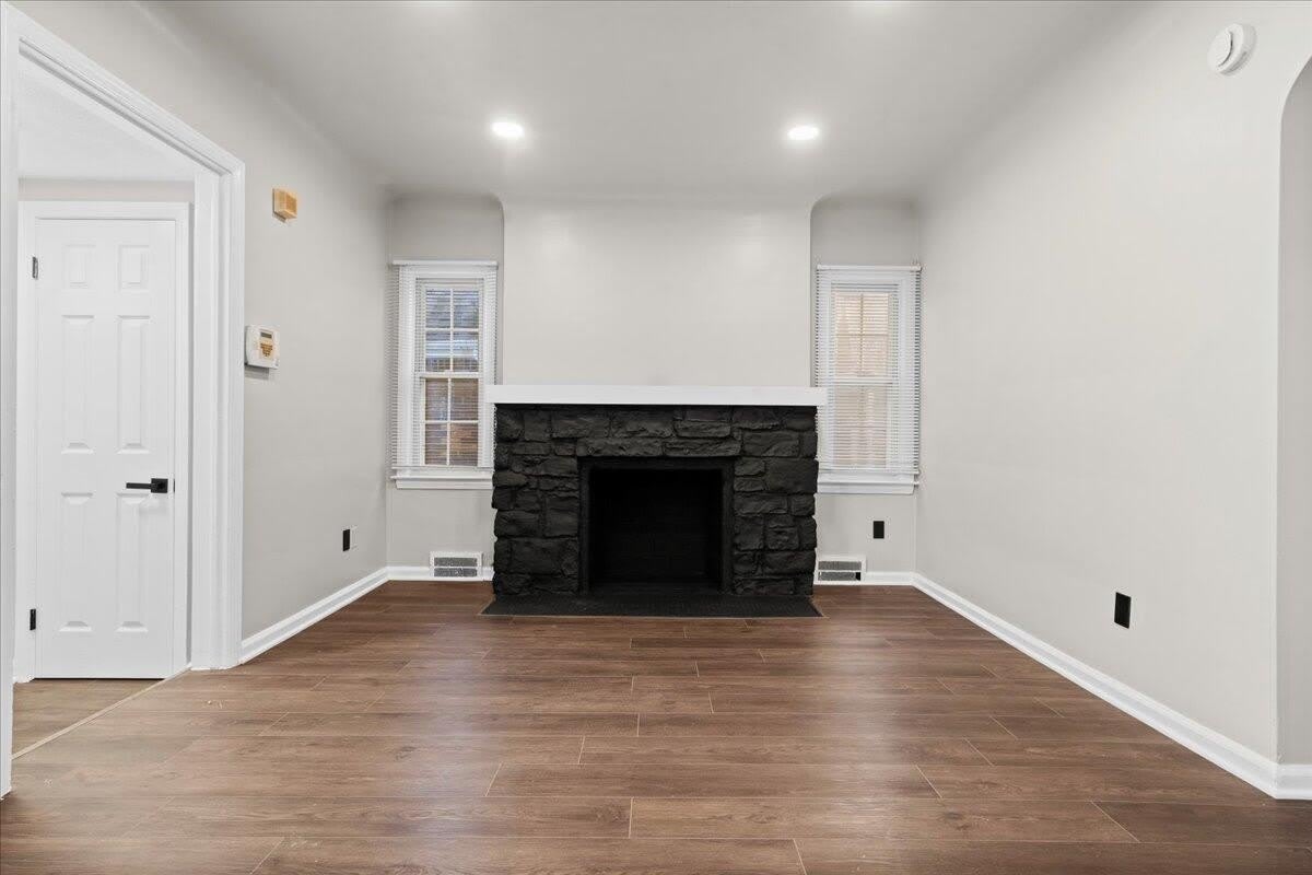 10042 Grayton Street – photo 2