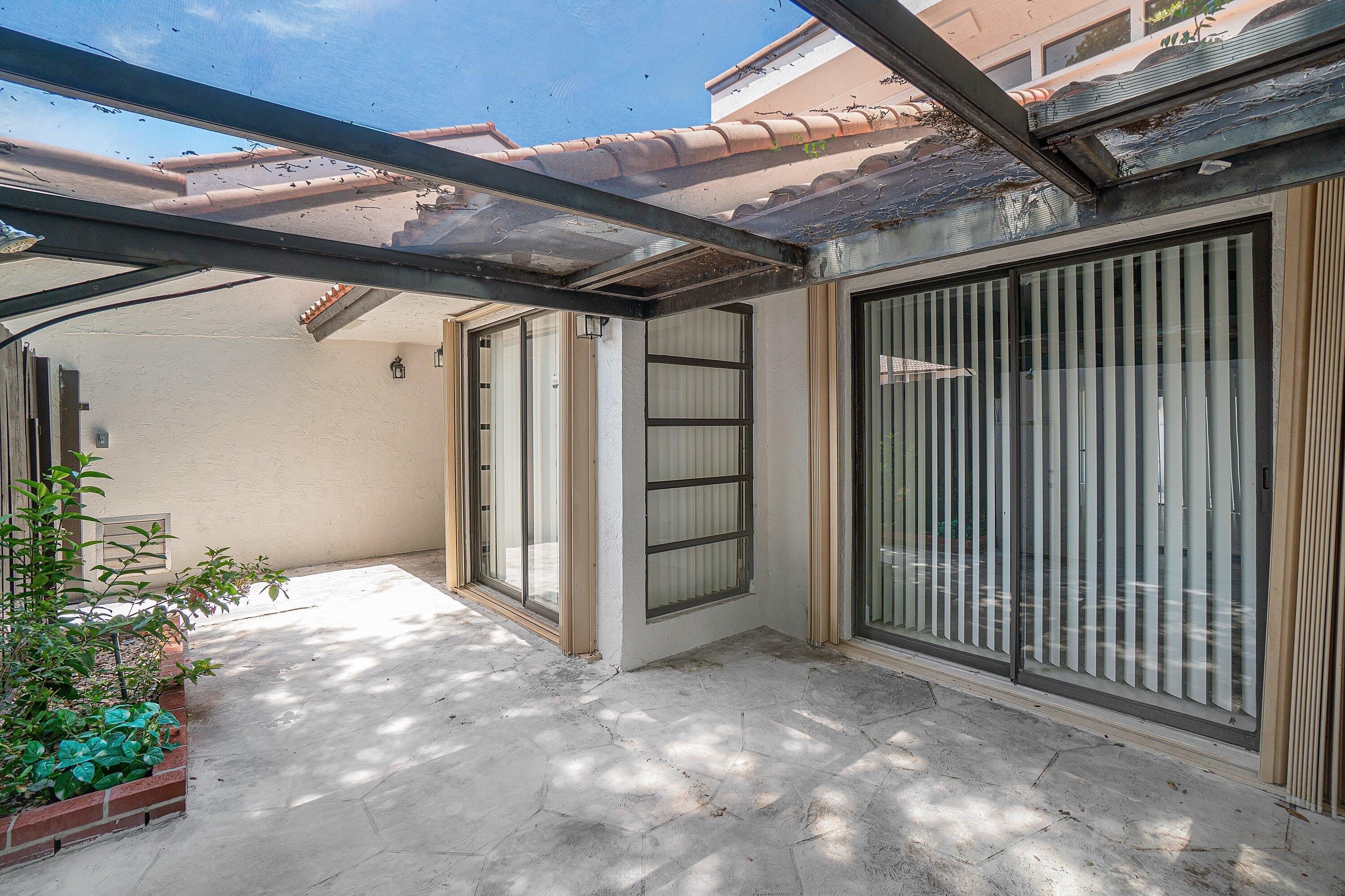 6850 Nw 2Nd Avenue – photo 4