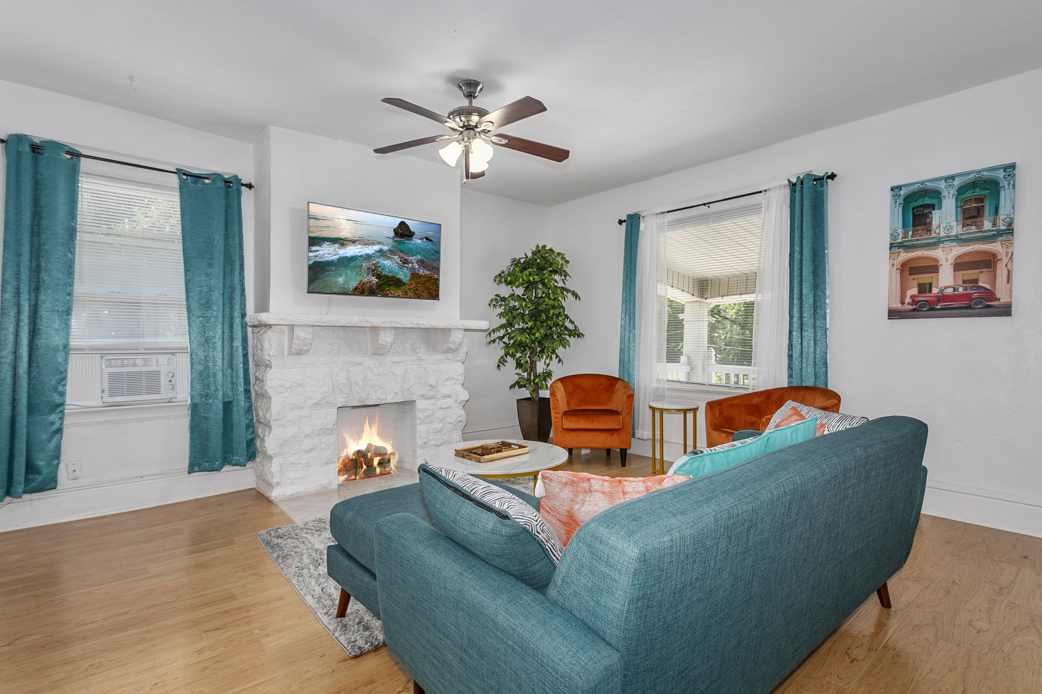 710 E 34th St – photo 2
