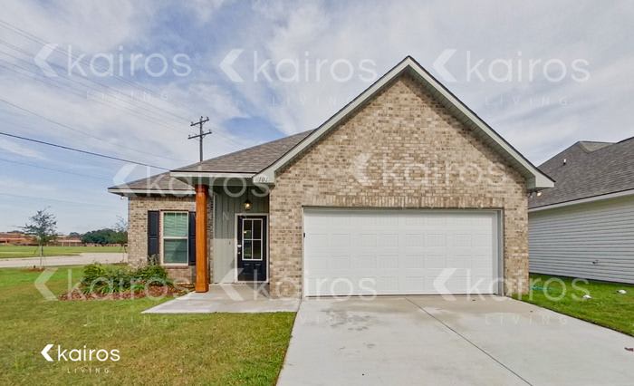 101 Salvat Drive – photo 1