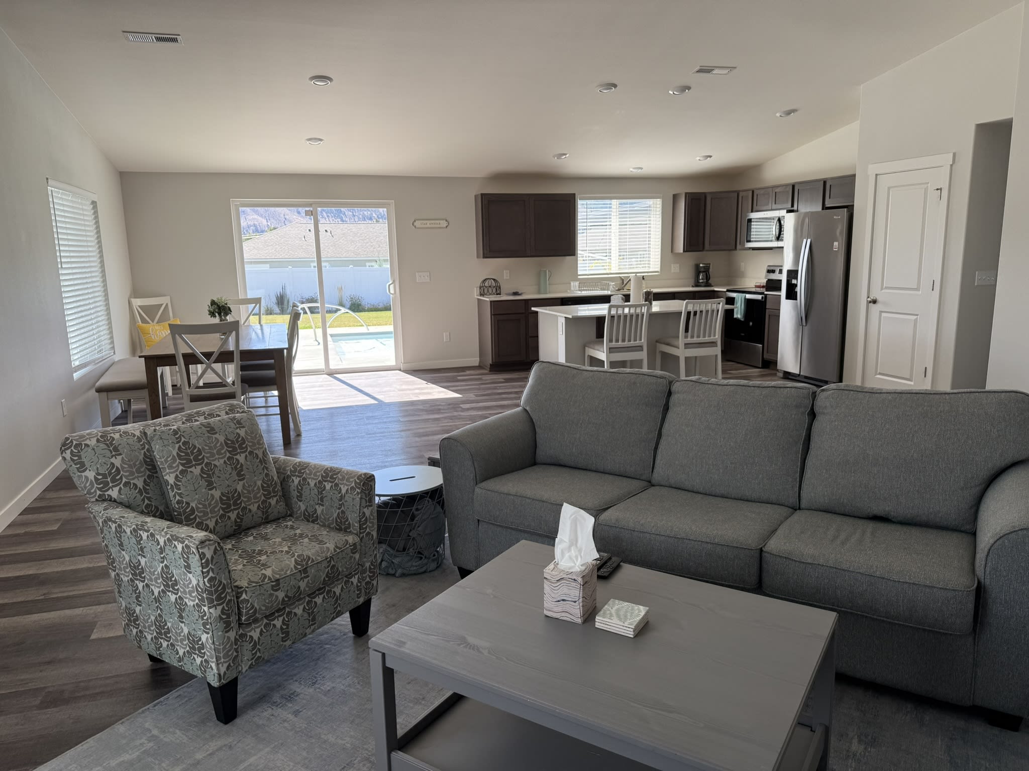 170 Manzanita Drive – photo 2