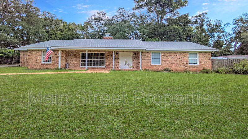2 Manor Drive – photo 1