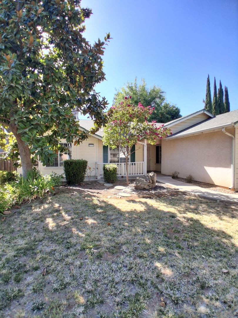 Well Maintained 3-bedroom, 2-bath Home in Fresno, CA! – photo 5