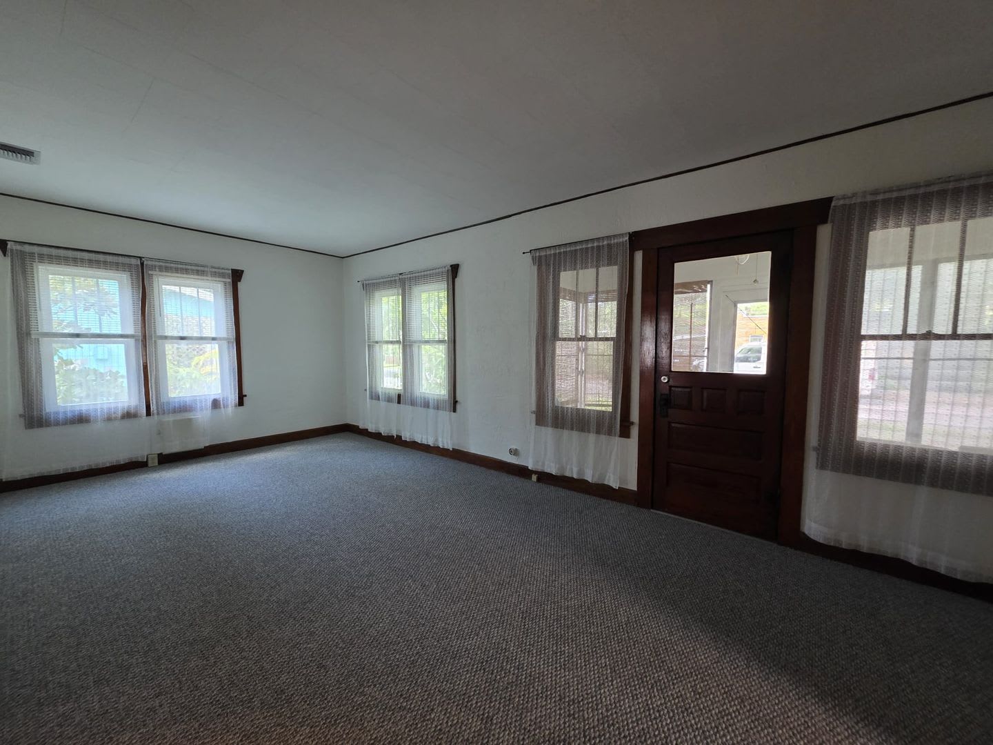 Charming Historic Gulfport Bungalow Near Downtown – photo 3