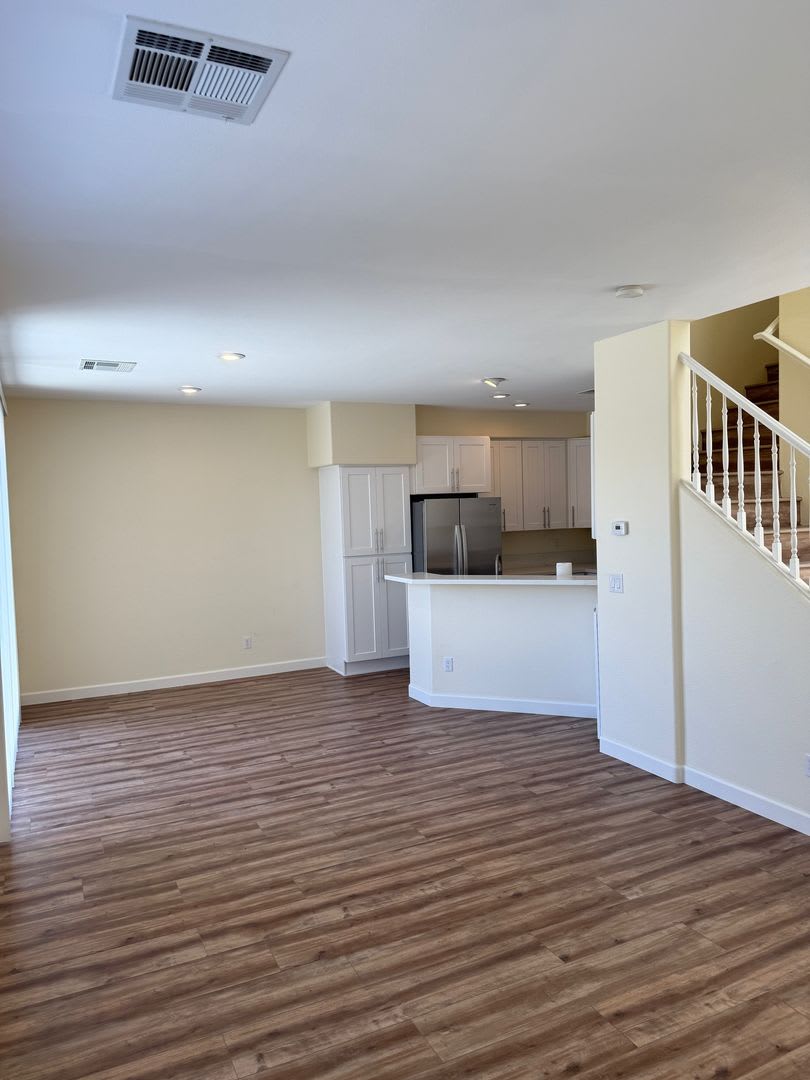 Single story 3 bedroom home – photo 5