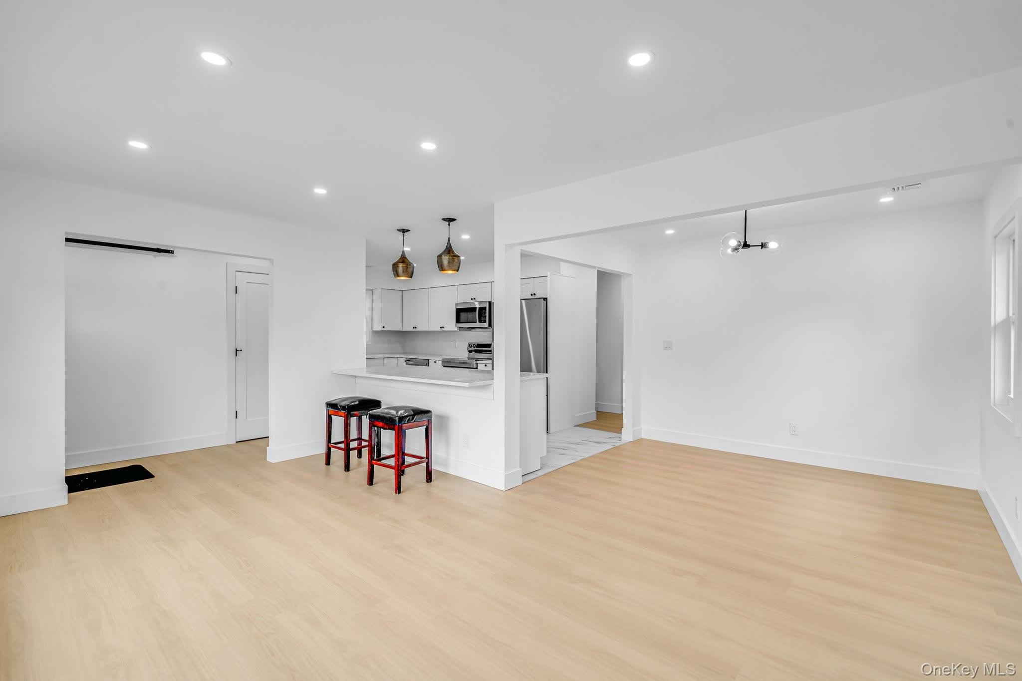 2386 New York Avenue – photo 2