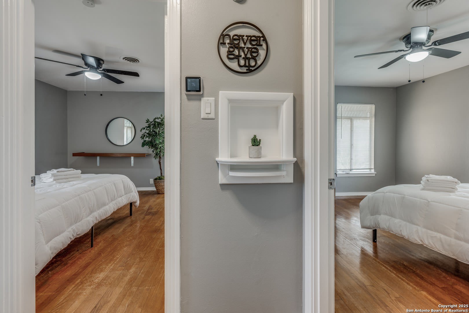 339 Edgebrook – photo 2