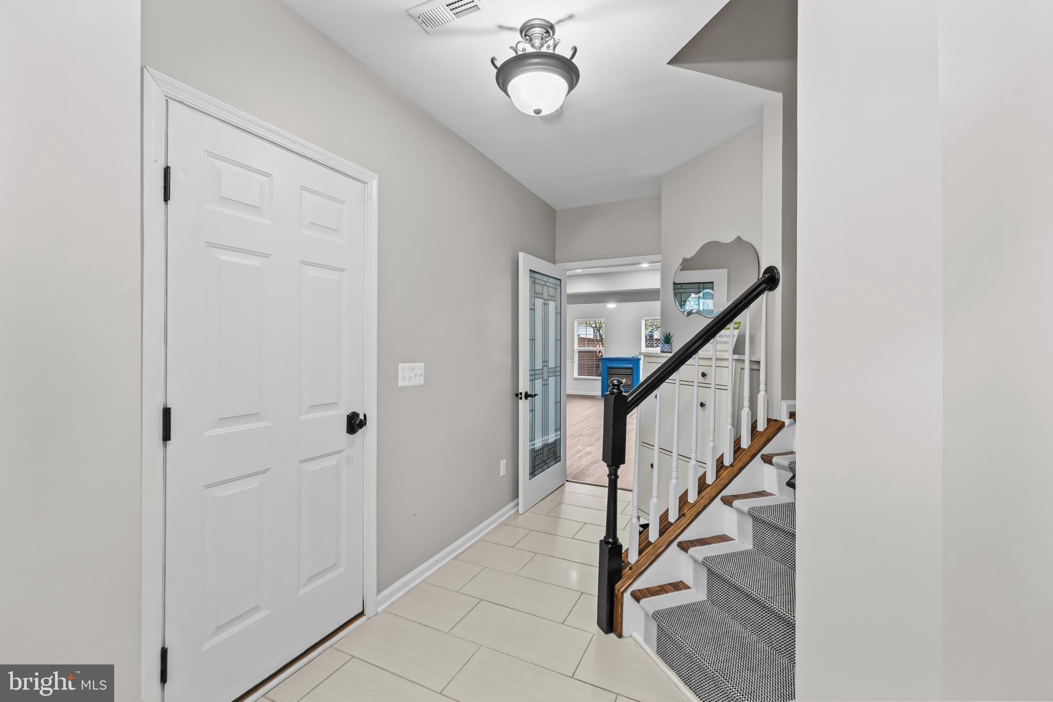 5011 Waple Lane – photo 4