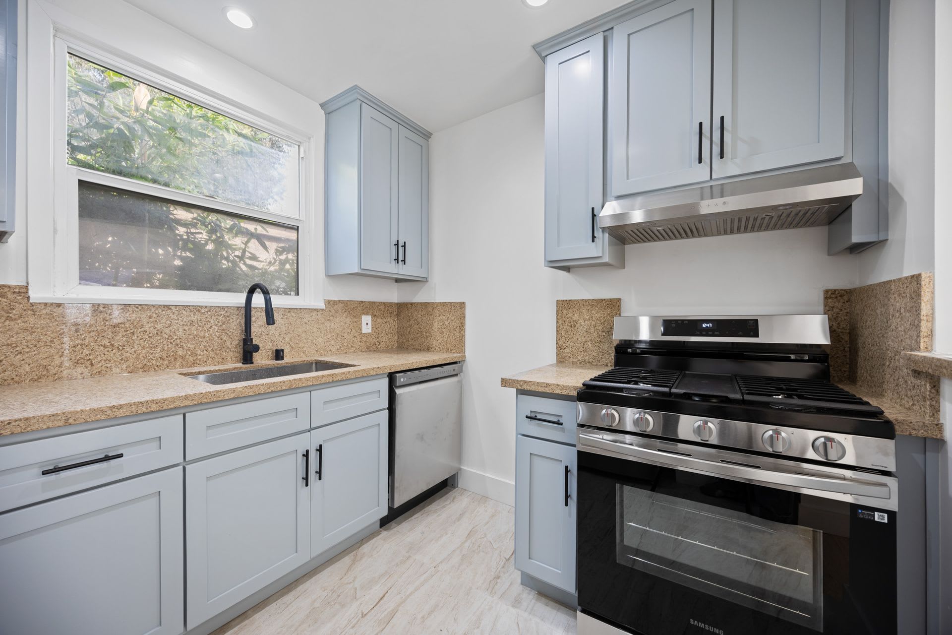616 Sunset Ave – photo 1