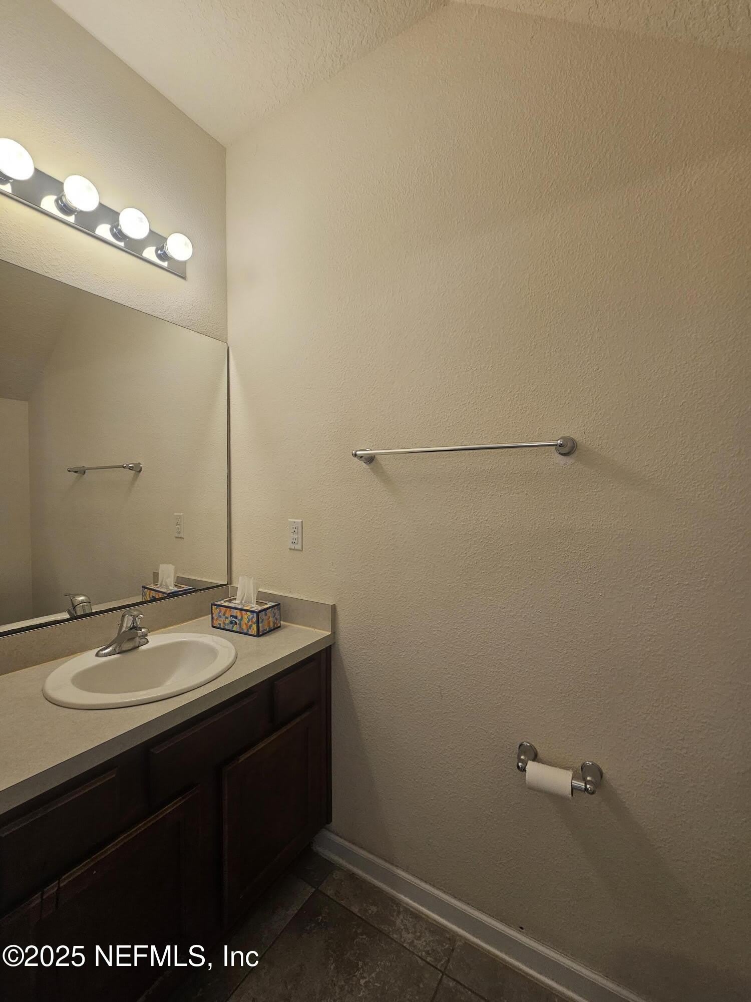 444 SERVIA Drive – photo 5