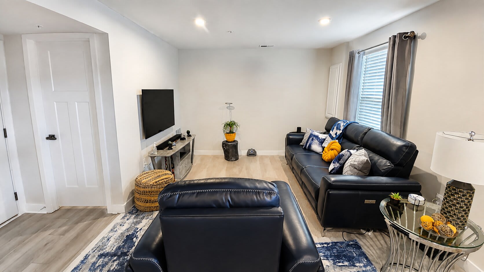 9008 Armstrong Ln – photo 4