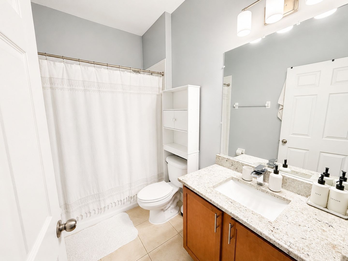 Seminole Heights 4 Bedroom Home With Fenced Yard Community Amenities – photo 5