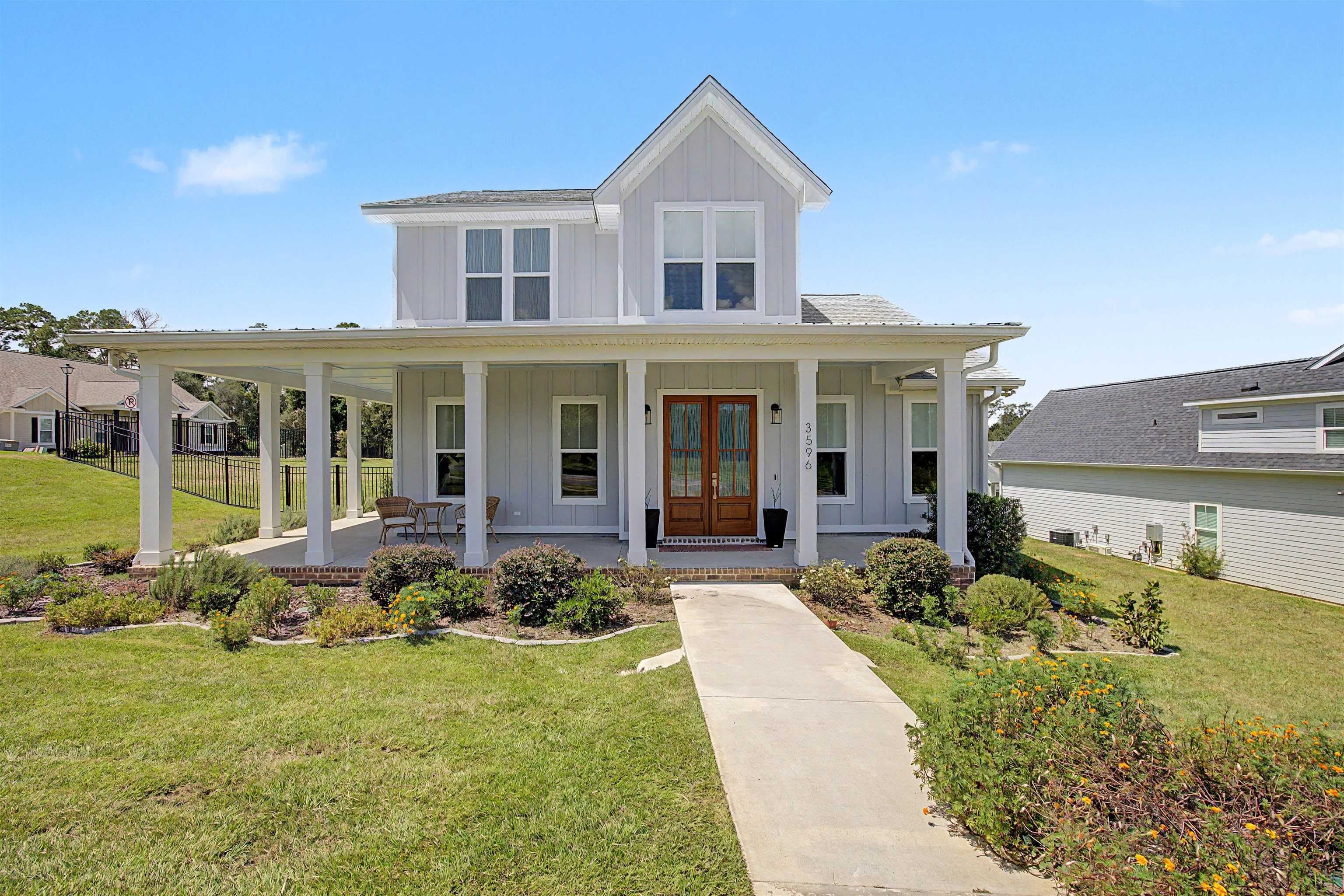 3596 BILTMORE Avenue – photo 1