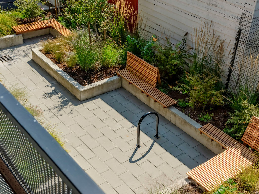 1614 6th Avenue – photo 2