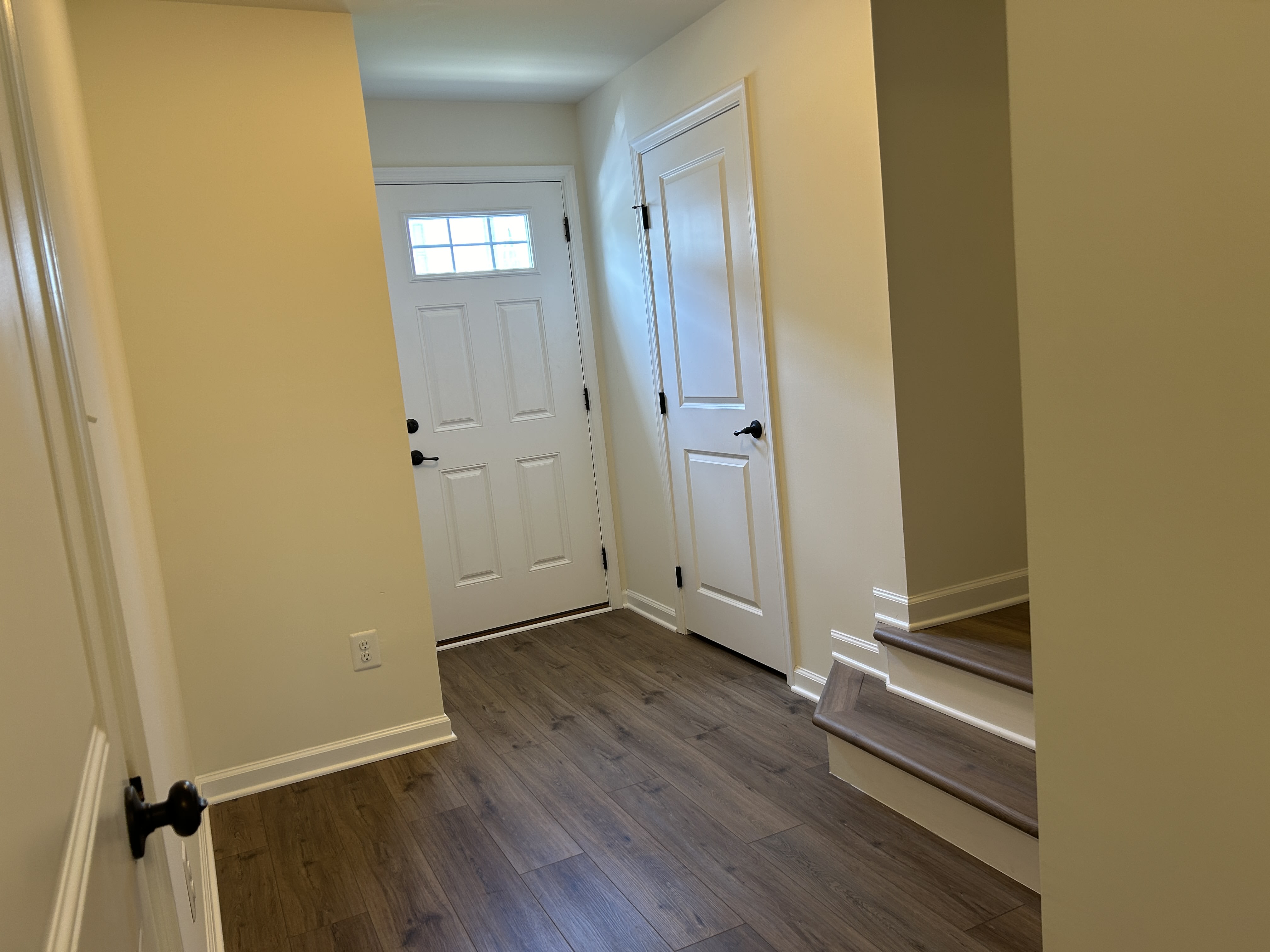 1280 Rannoch Ln – photo 5