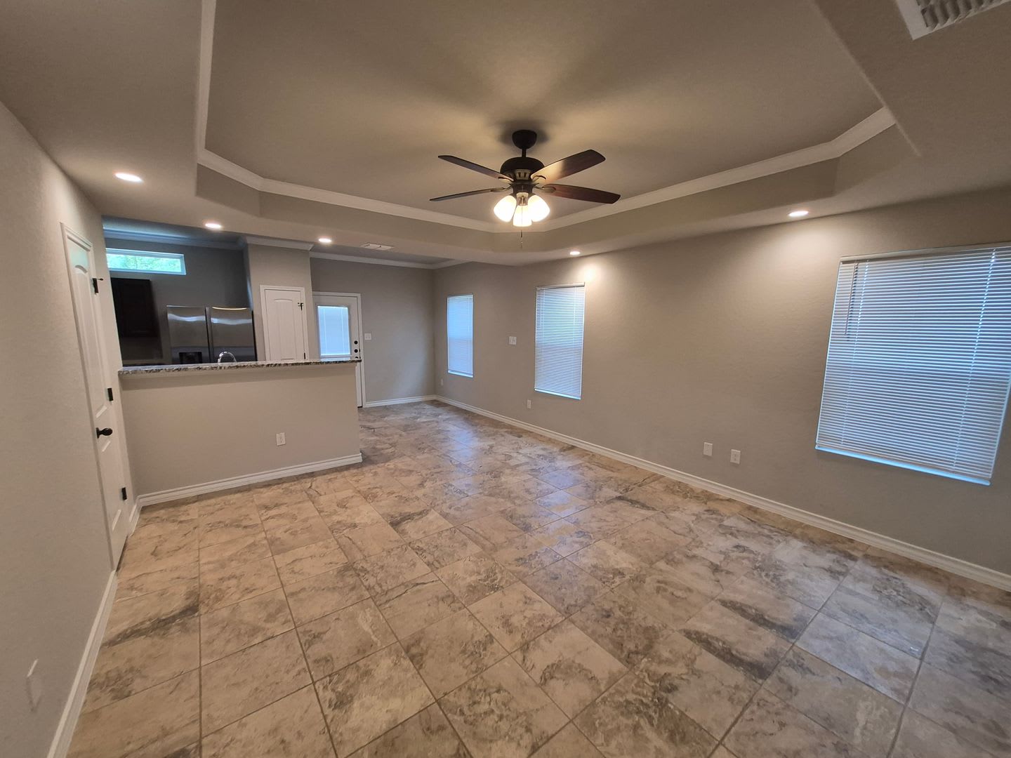 6303 Luglio Lane #102, San Antonio, TX 78233 – photo 2