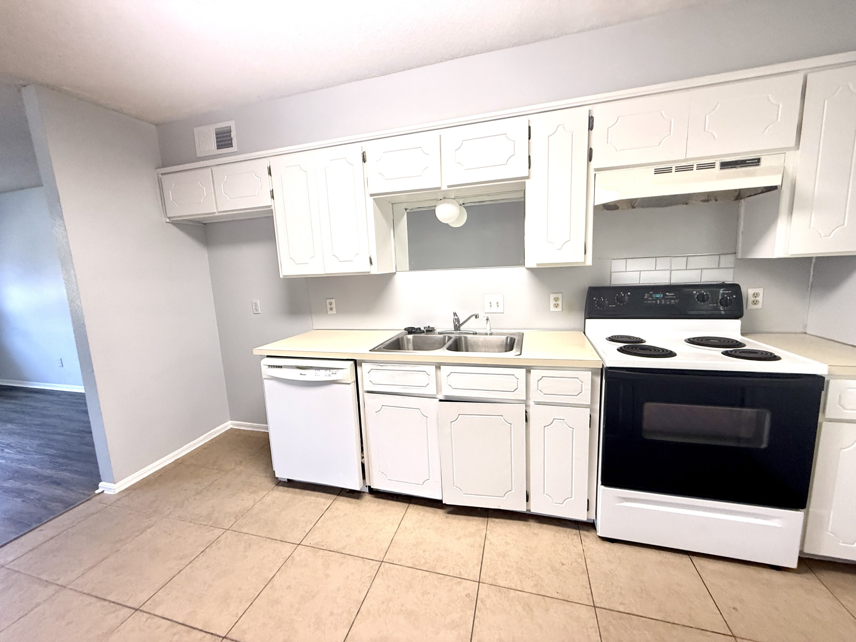 2206 Shenandoah Drive – photo 2