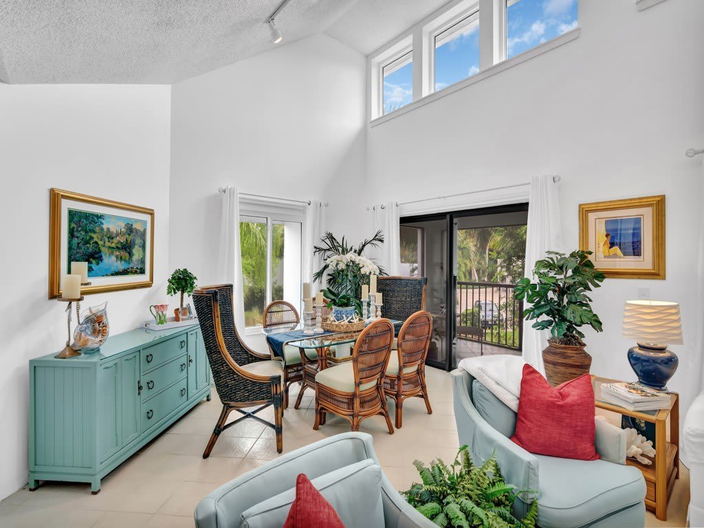 1155 Reef Road – photo 4