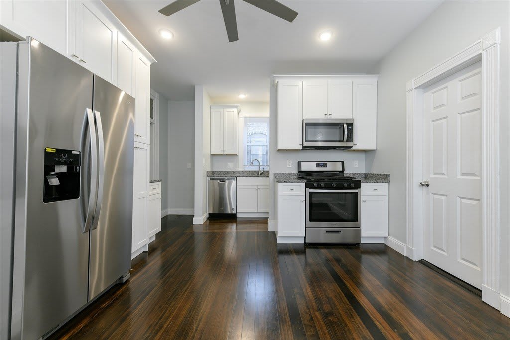 107 Harrishof St – photo 2