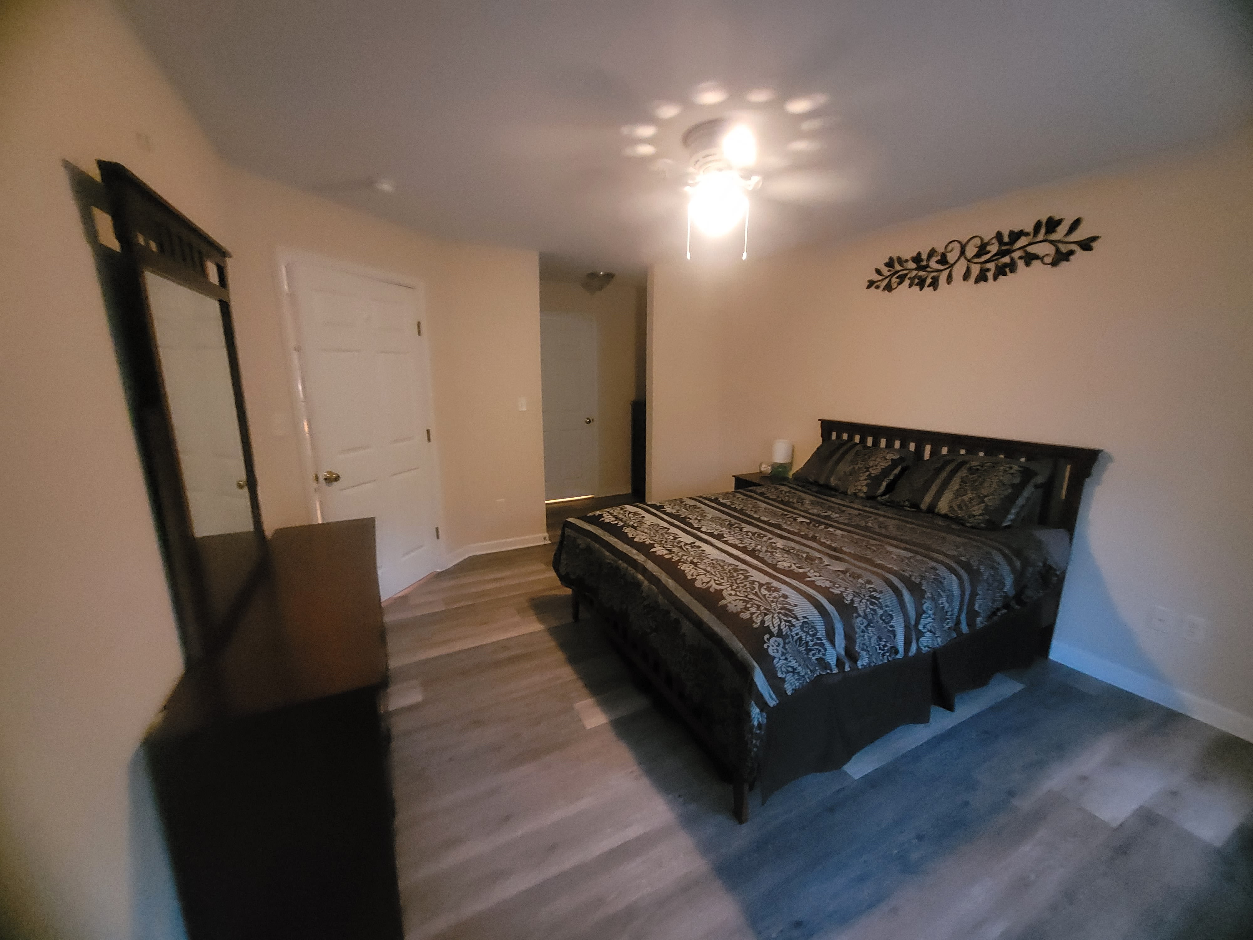 3350 Club Villas Drive – photo 5