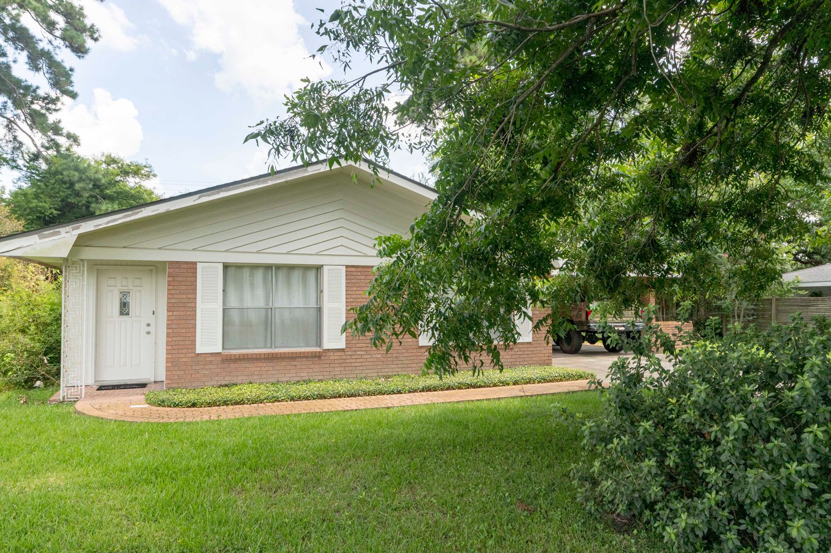 FOR RENT -3 BED 2 BATH in Lafayette – photo 1