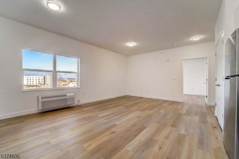 48 Chadwick St – photo 4