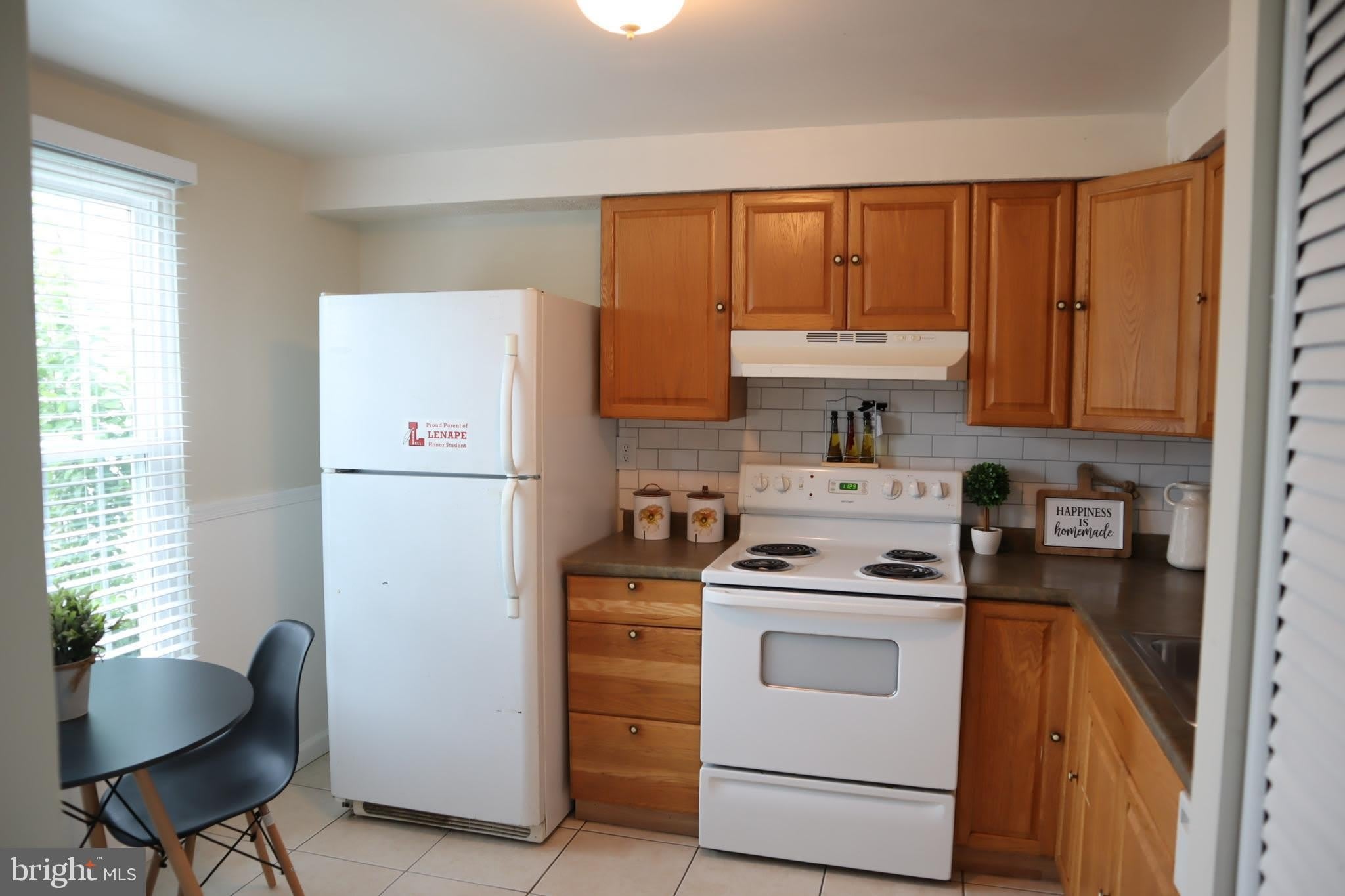 39 VICTORIA MANOR Court – photo 5