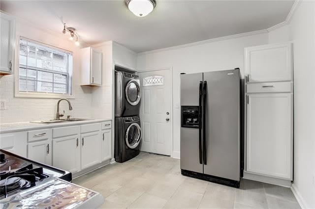 3007 ROBERT Street – photo 5