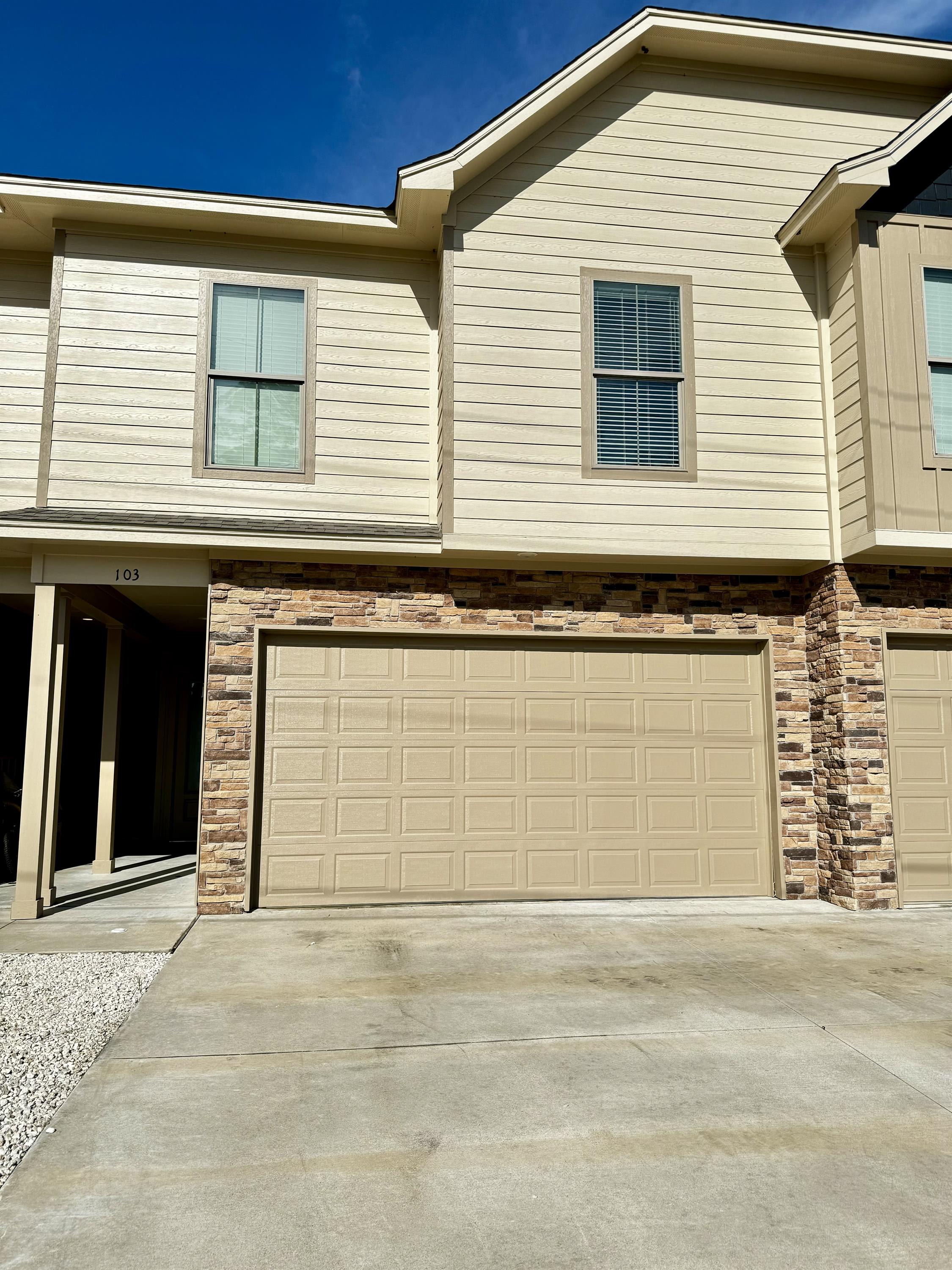 5100 Westgate Lane Unit 103 1 – photo 1