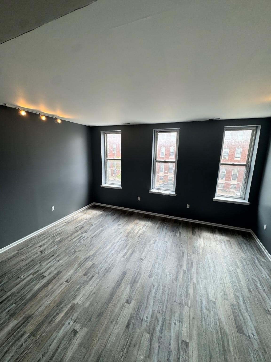 914 N FULTON AVE #C – photo 4