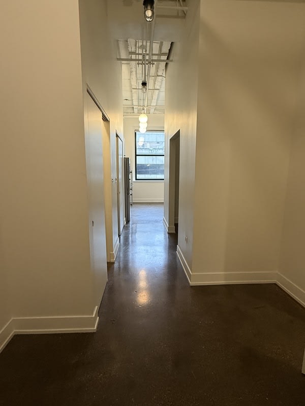 28 E Adams – photo 1