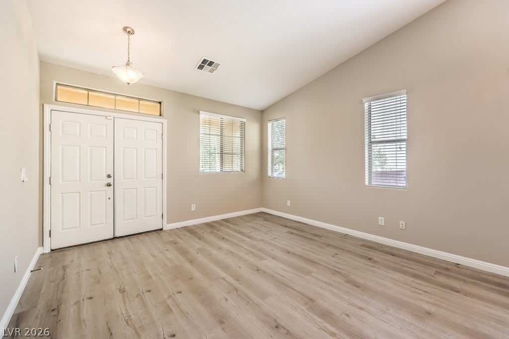 646 Ember Rock Avenue – photo 5