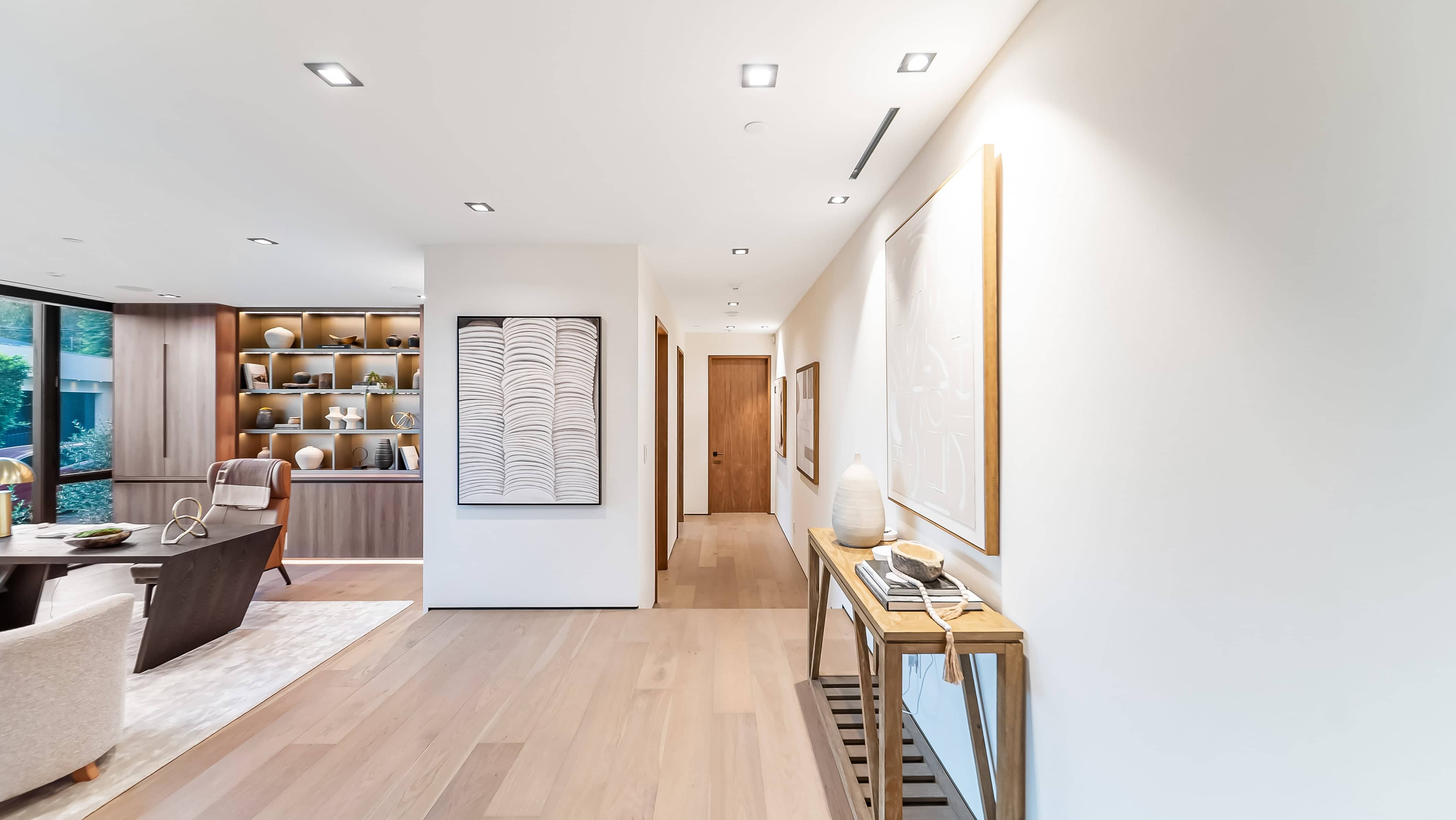 8777 W Hollywood Blvd – photo 5