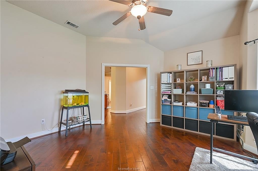 2214 Brougham Place – photo 4