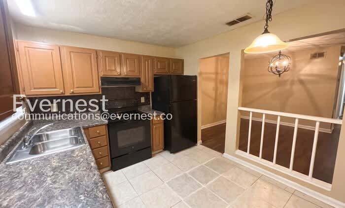 3575 Oakvale Road – photo 4