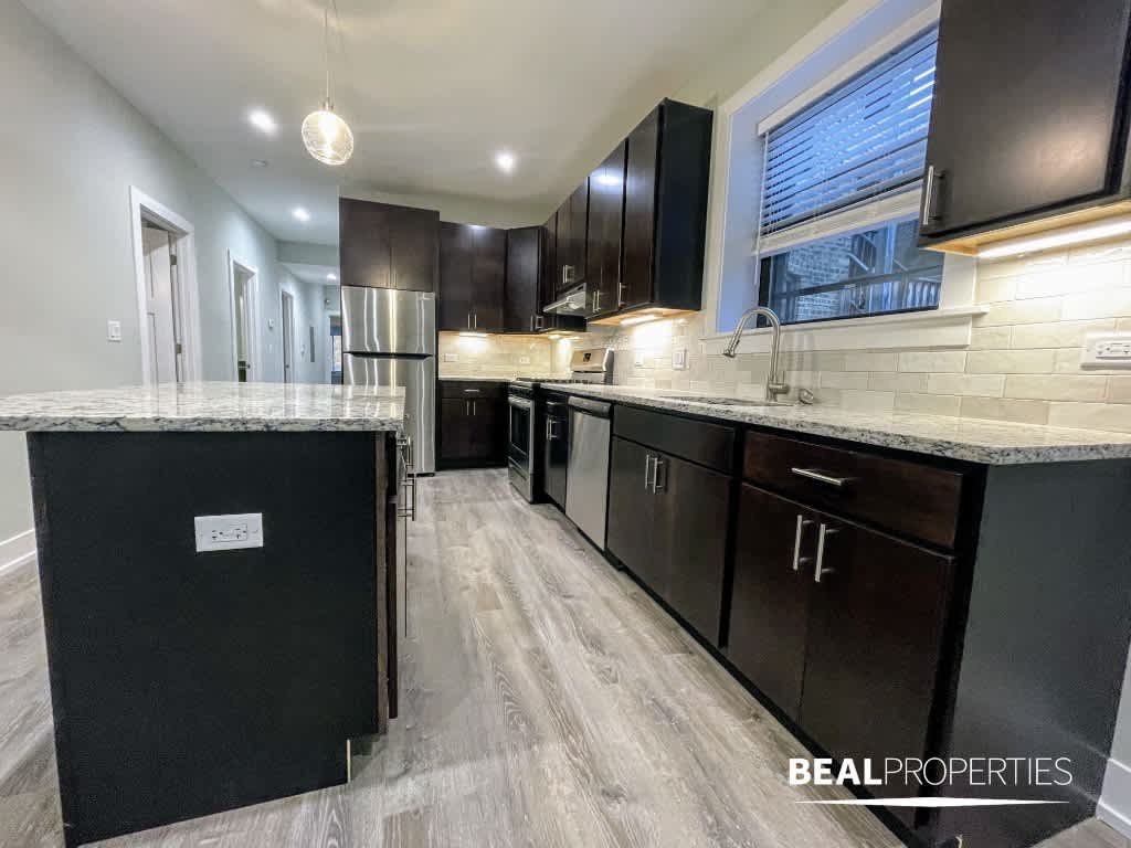 1144 Maple Ave – photo 2