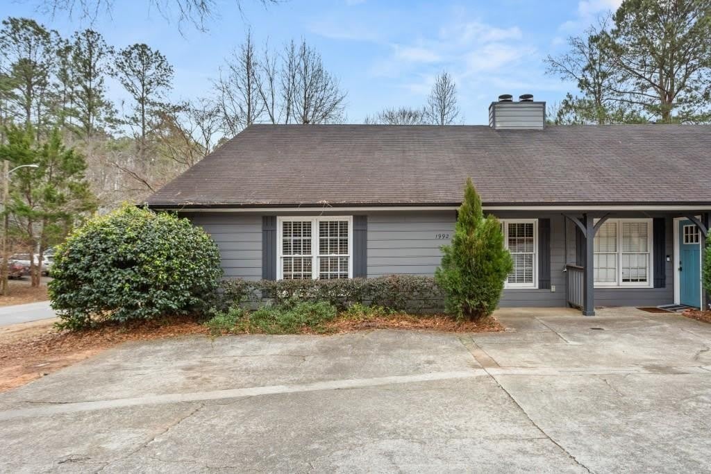 1992 Cooper Lake Drive SE – photo 2