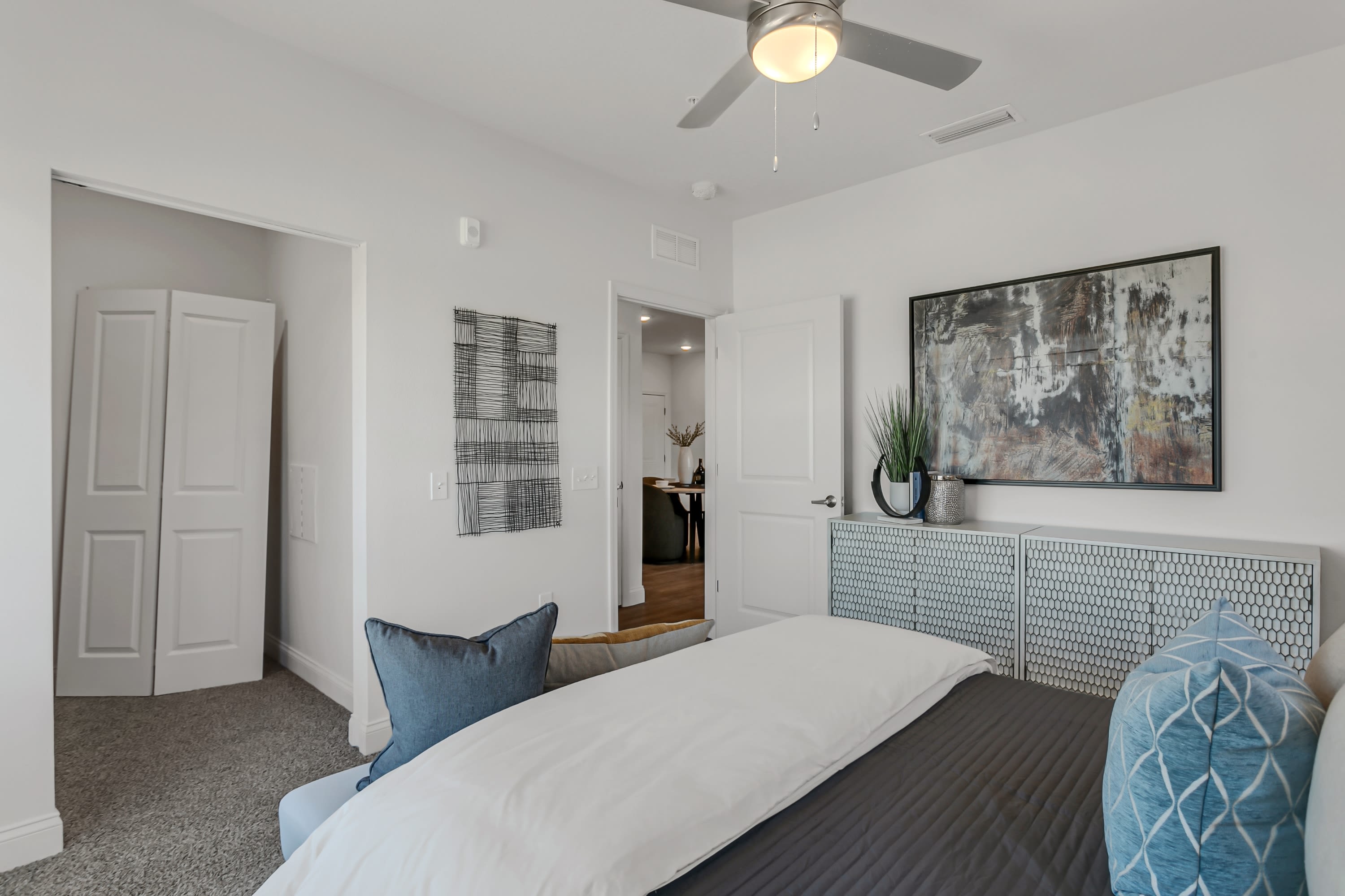 1020 Clearwater Largo Road Northapt 210 – photo 3