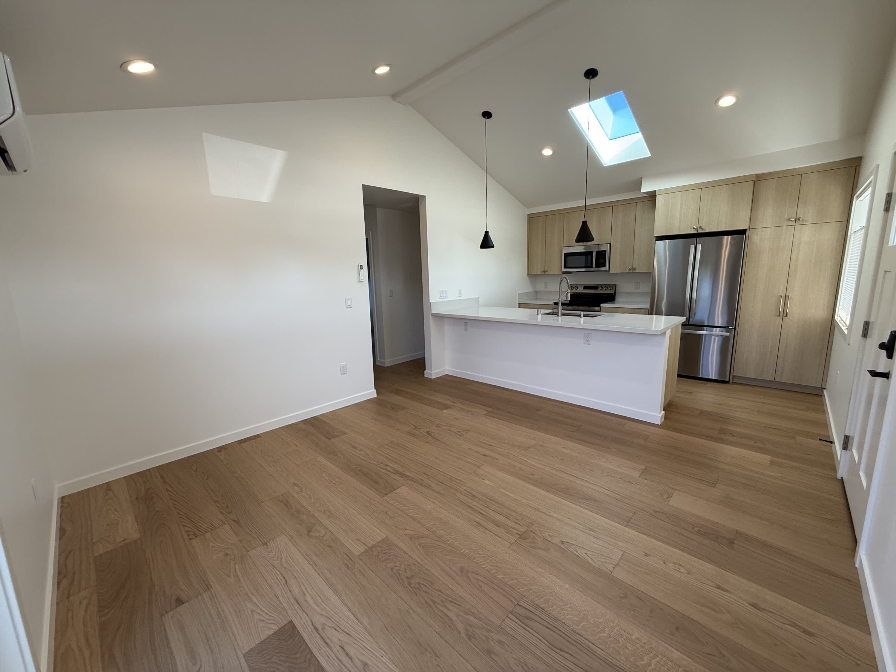 1212 Chanticleer Avenue – photo 4