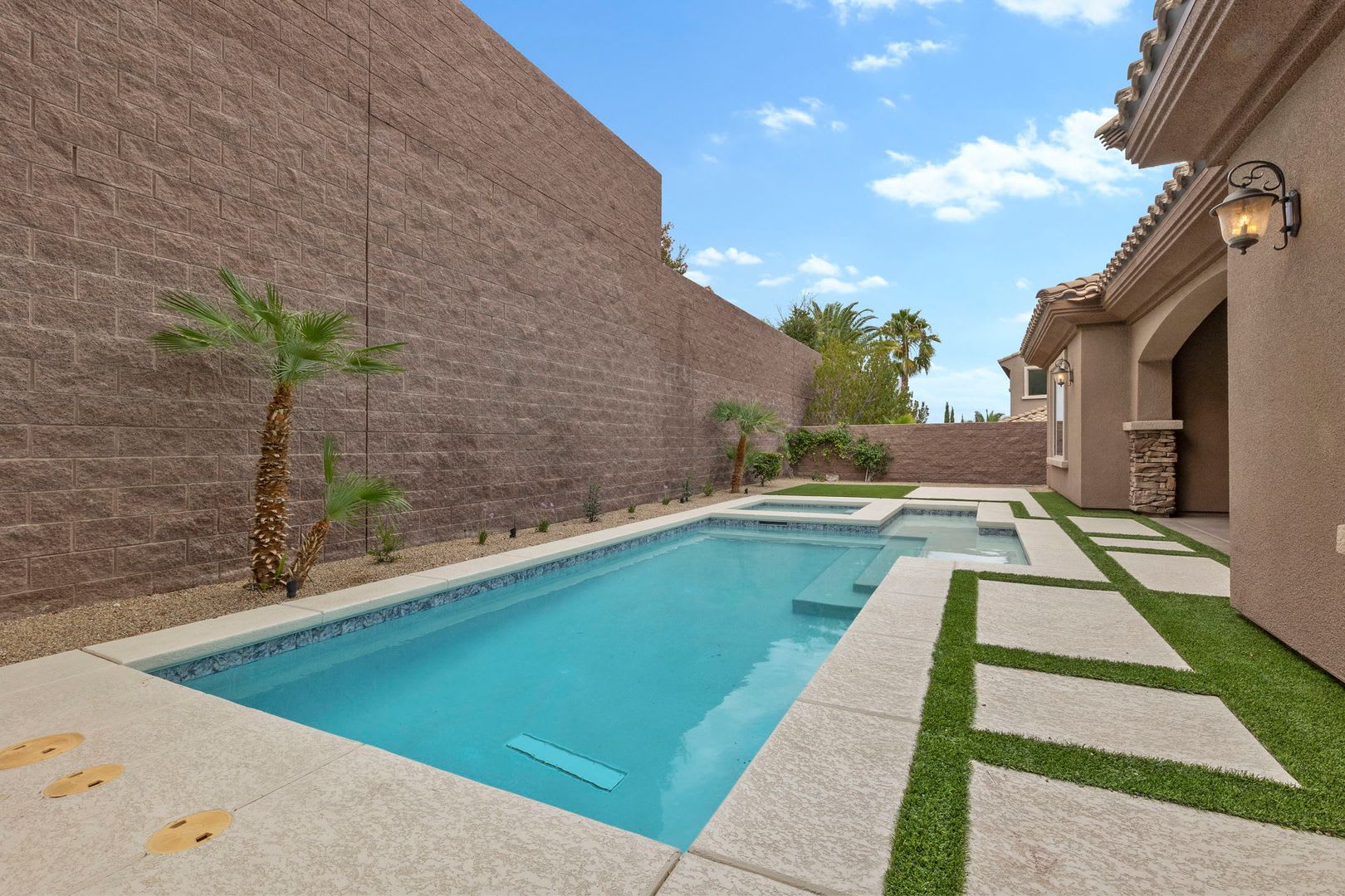 Luxurious Single Story Estate In Guard Gated Club At Madeira Canyon With Stunning Designer Finishes And Private Backyard Pool Retreat – photo 5