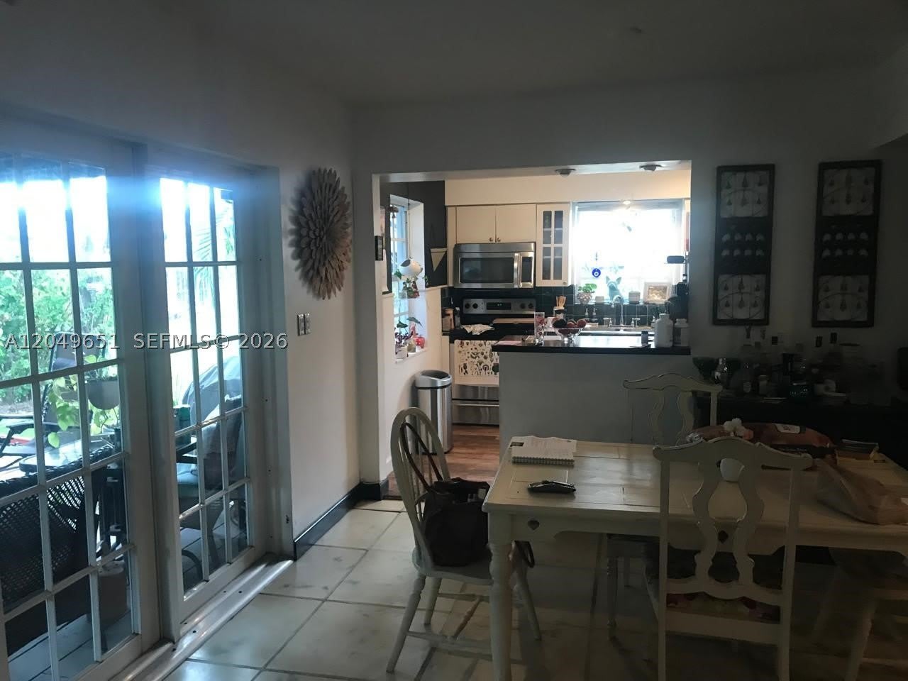 1050 NE 81st St – photo 3