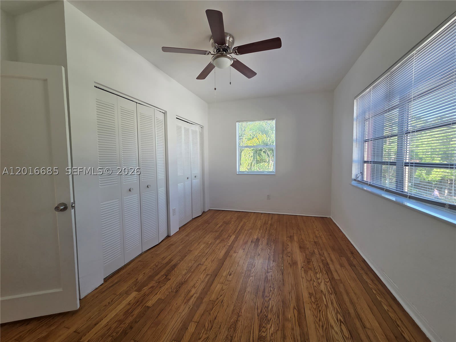 781 SW 11th St – photo 5