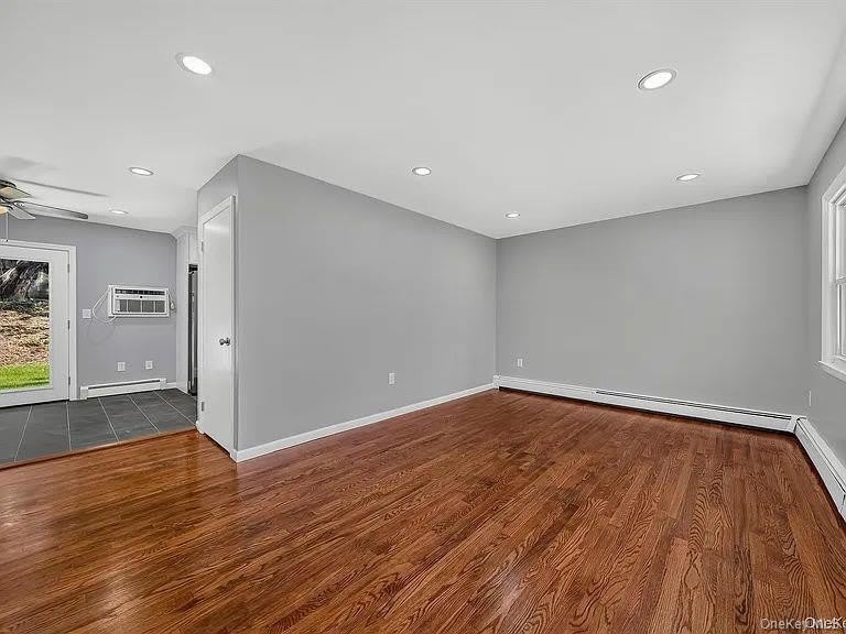 90 Myrtle Avenue – photo 3
